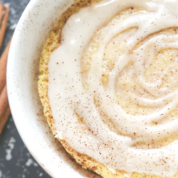 Keto Cinnamon Roll Mug Cake